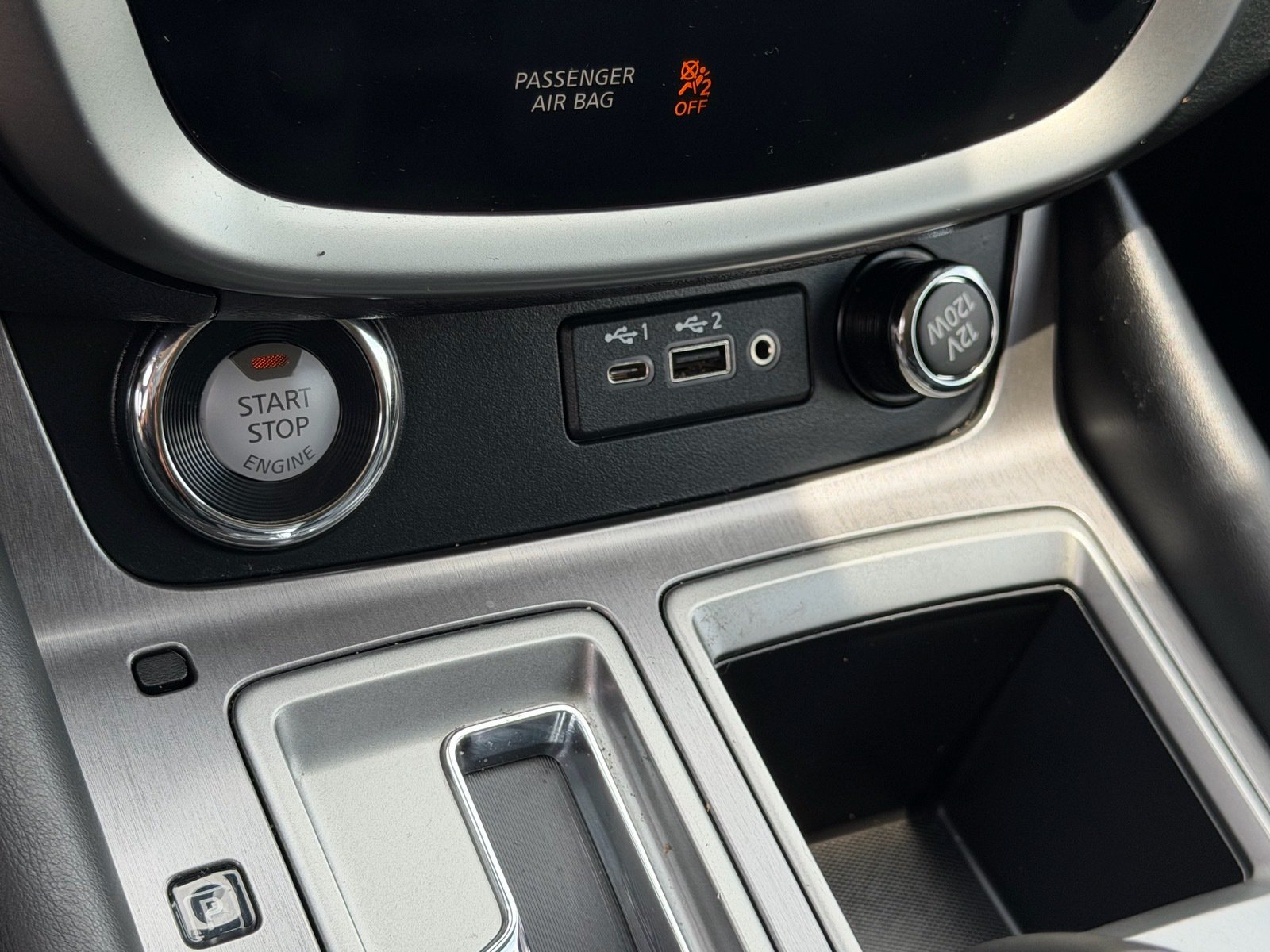 Used 2024 Nissan Murano SV w/ SV Midnight Edition Package FWD image 23
