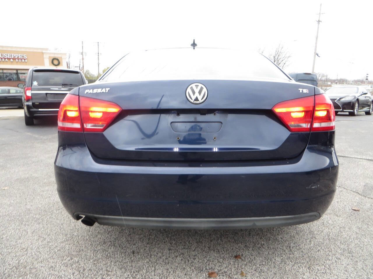 Used 2015 Volkswagen Passat 1.8T Wolfsburg Edition image 7