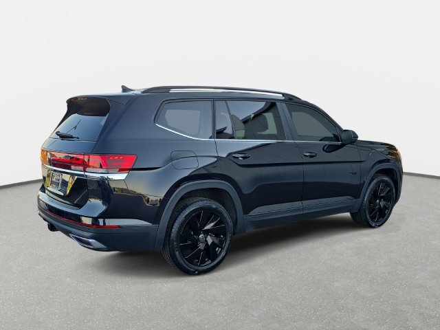 Used 2024 Volkswagen Atlas SE FWD image 5