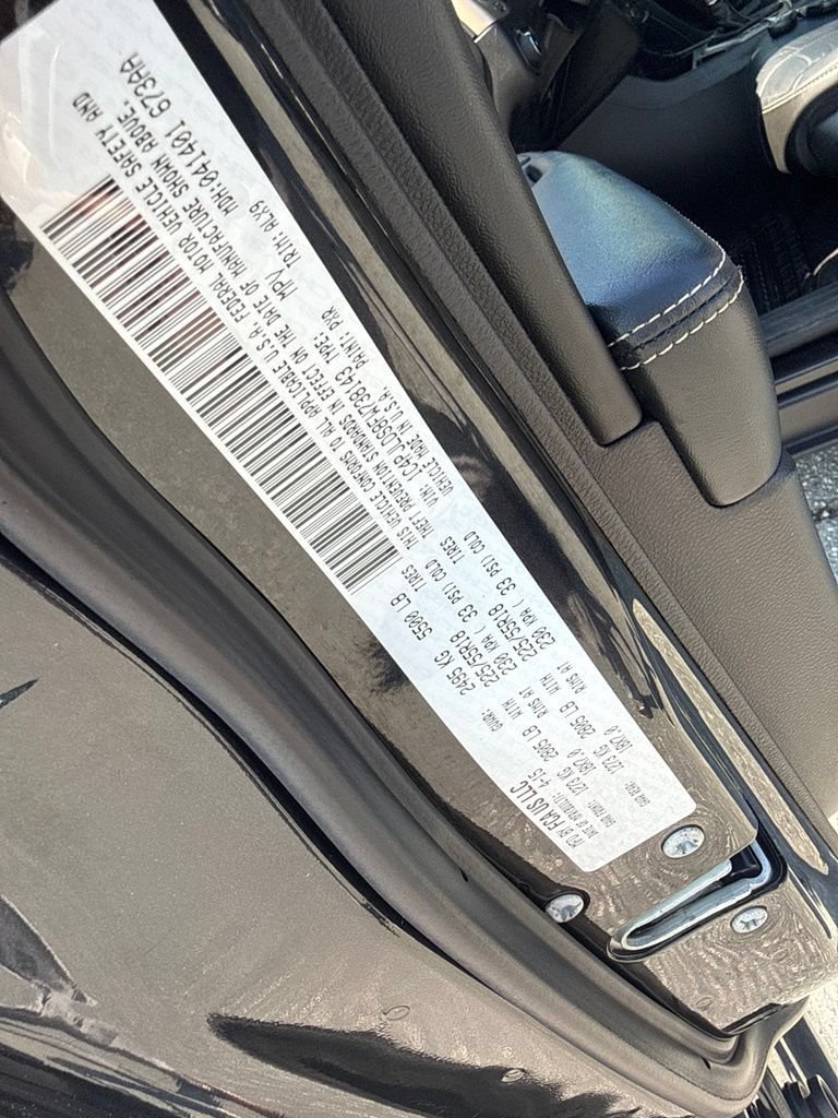 Used 2015 Jeep Cherokee Limited w/ Technology Group FWD image 27
