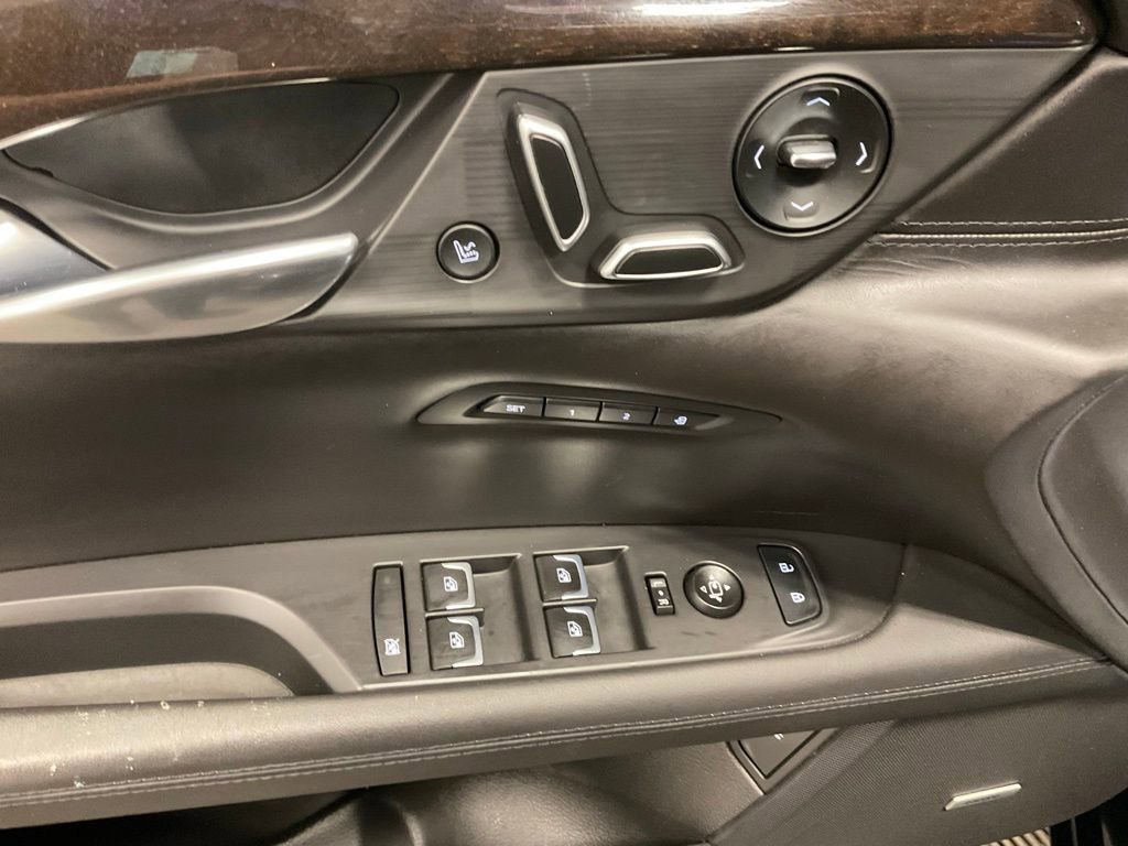 Used 2020 Cadillac CT6 Platinum AWD/4WD image 16