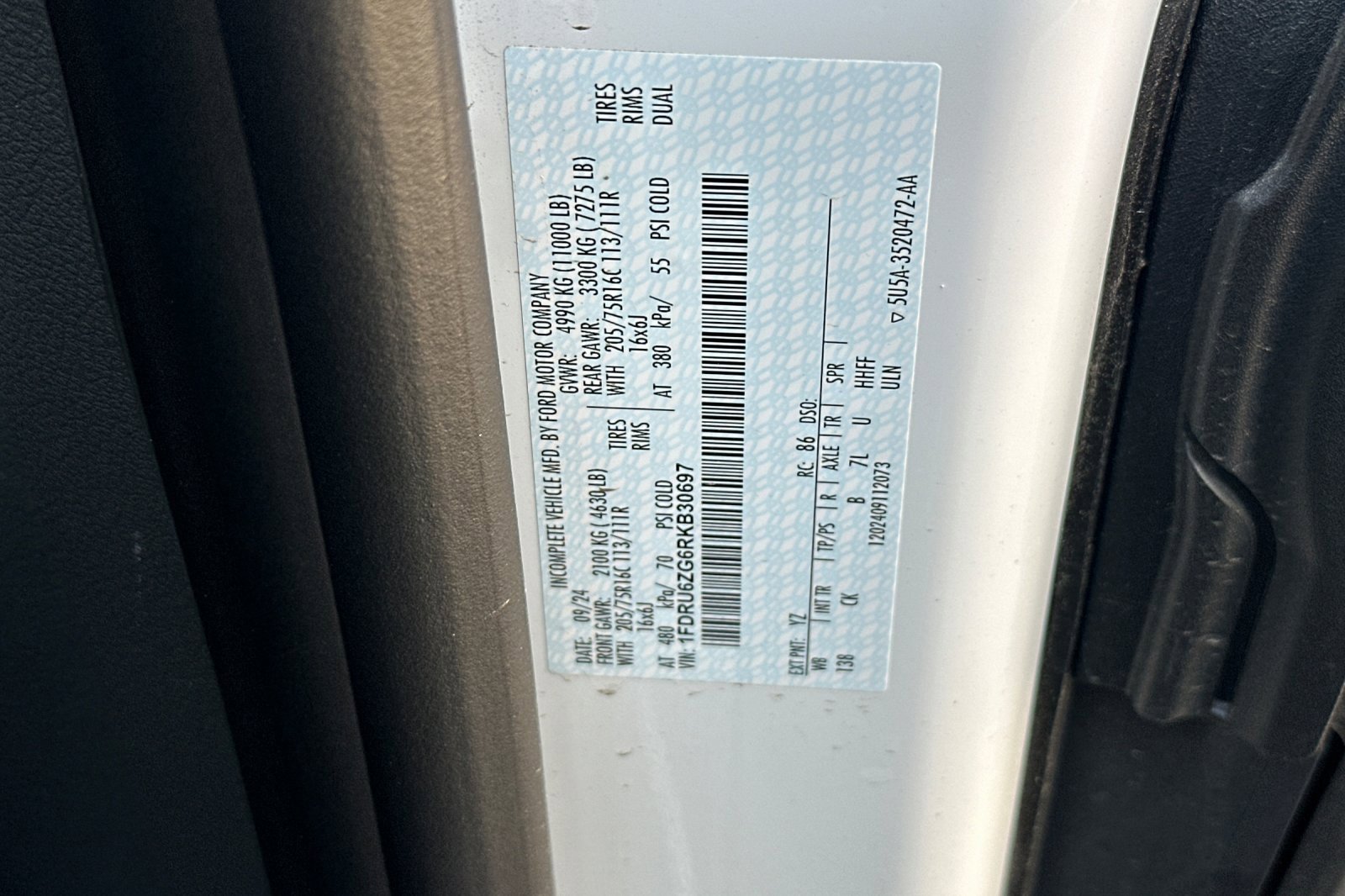 New 2024 Ford Transit 350 w/ Interior Upgrade Package image 27