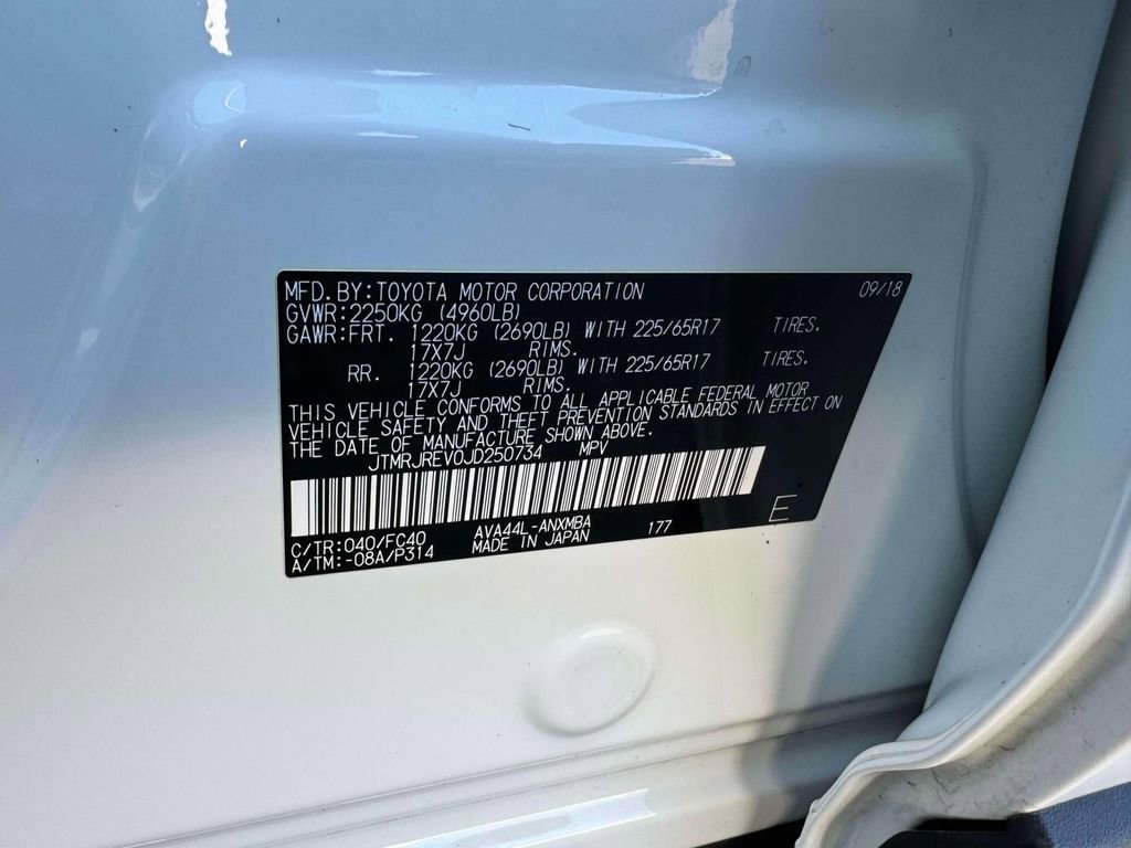 Used 2018 Toyota RAV4 XLE image 10