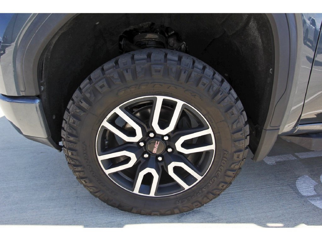 Used 2019 GMC Sierra 1500 AT4 w/ Off Road Performance Package AWD/4WD image 30