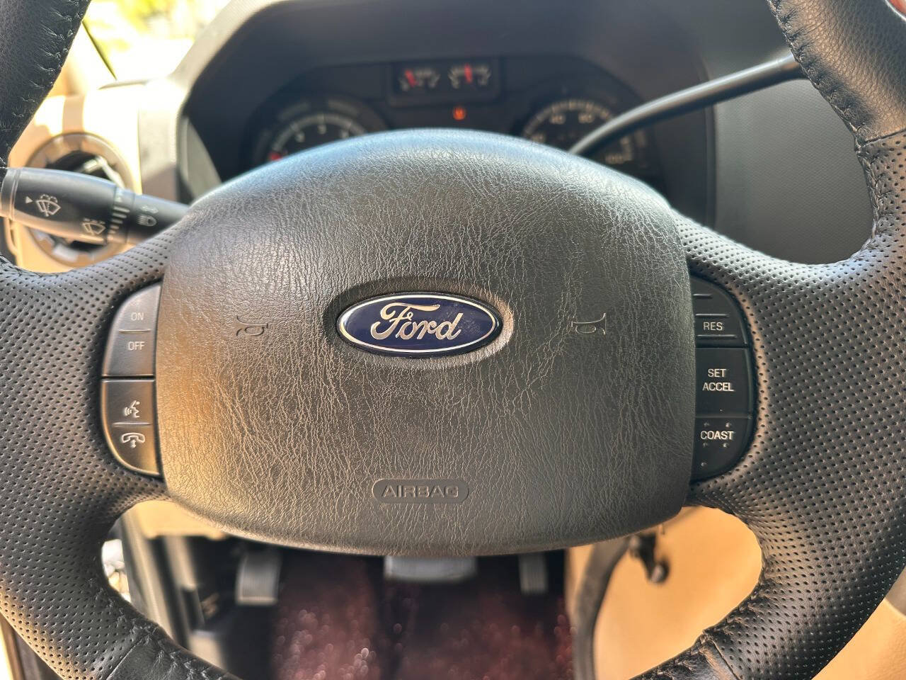 Used 2010 Ford E-350 and Econoline 350 XLT RWD image 50