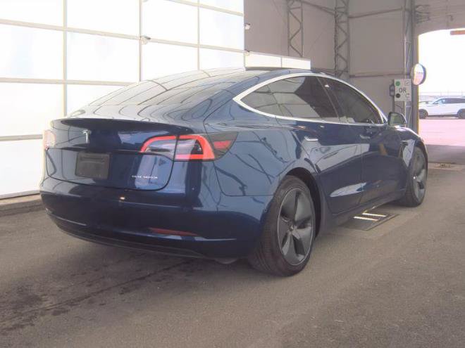 Used 2019 Tesla Model 3 Long Range AWD/4WD image 5