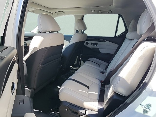 New 2026 Honda Pilot image 16