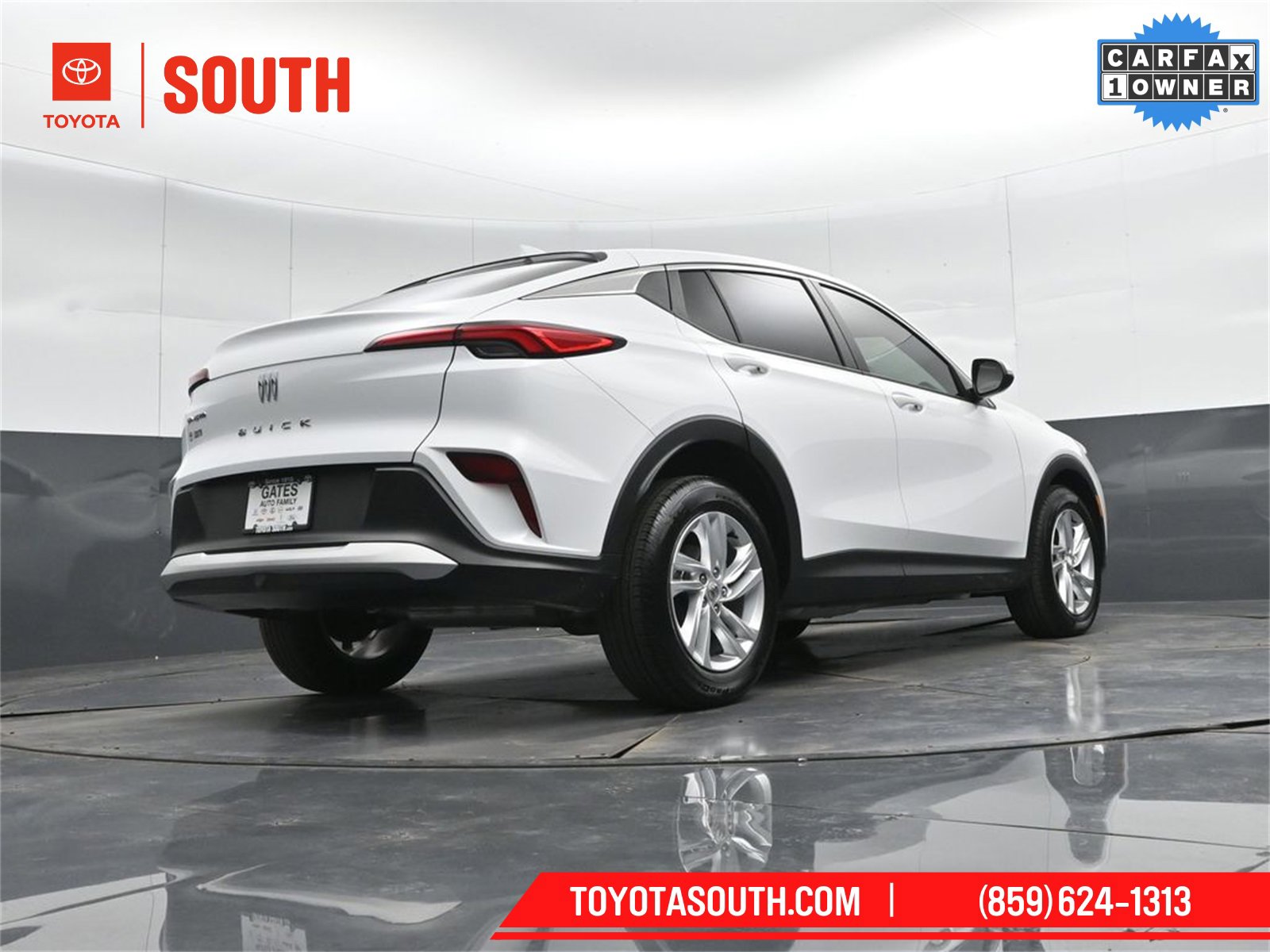 Used 2025 Buick Envista Preferred w/ Convenience II Package image 41