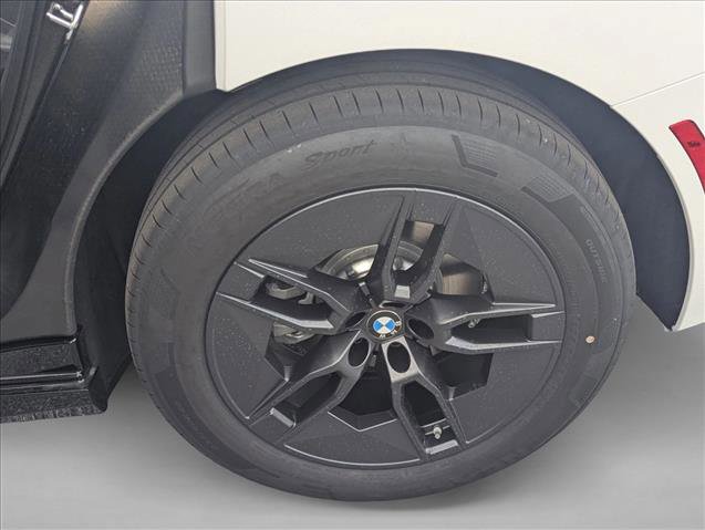 New 2026 BMW iX xDrive60 image 9