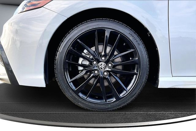 Used 2024 Toyota Camry XSE image 33