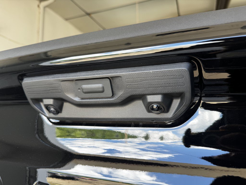 New 2026 Chevrolet Silverado 1500 RST AWD/4WD image 10
