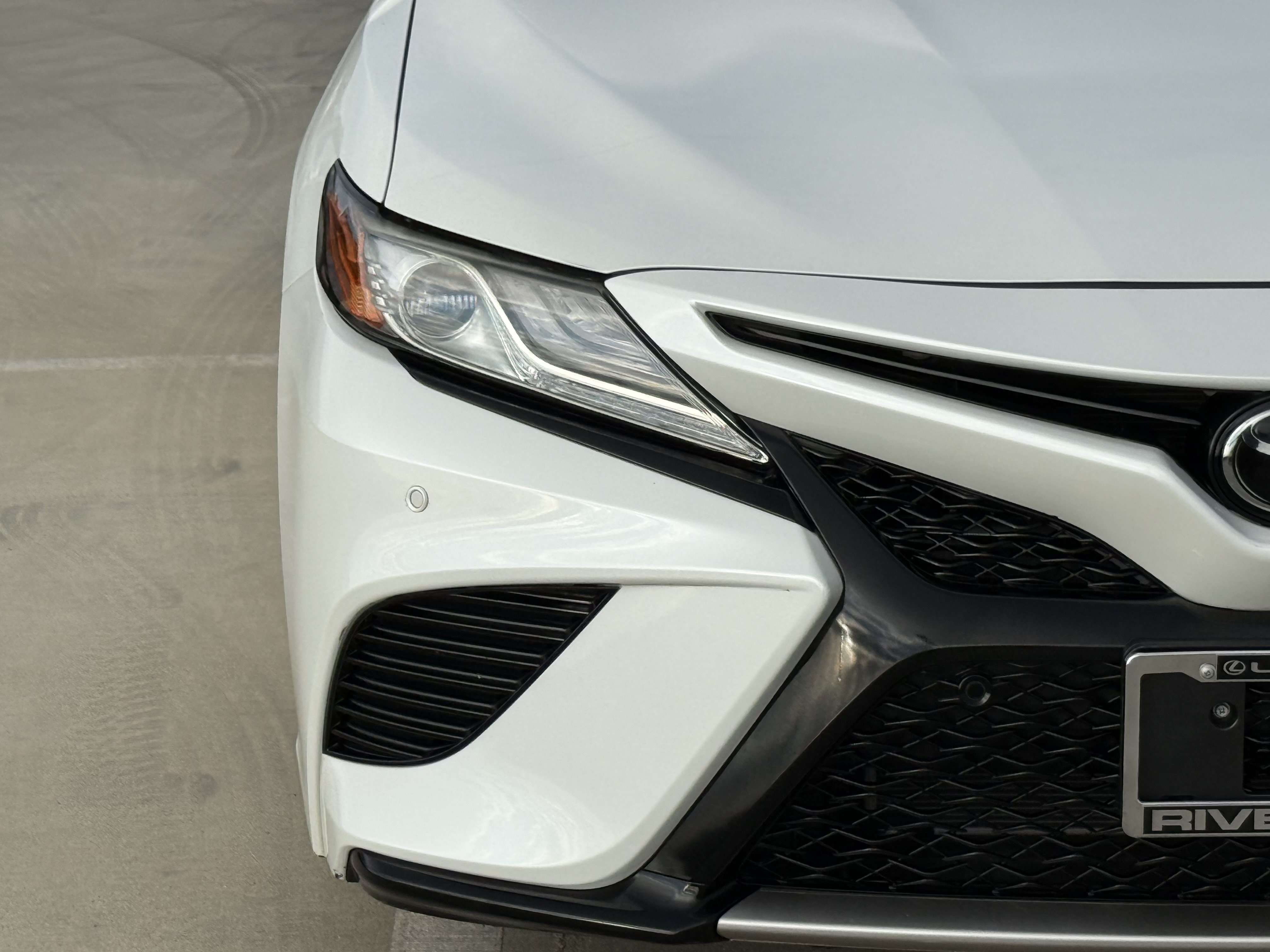 Used 2019 Toyota Camry XSE w/ Driver Assist Package FWD image 7