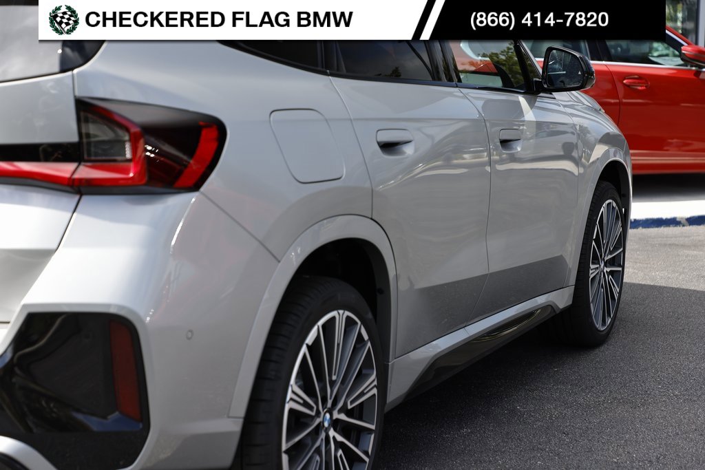 Used 2025 BMW X1 xDrive28i w/ Technology Package image 10