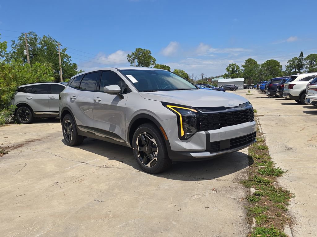 New 2026 Kia Sportage S AWD/4WD image 2