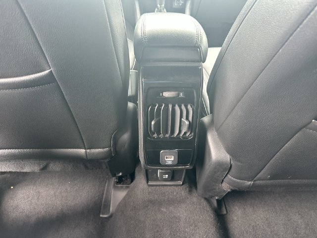 Used 2024 Jeep Compass Limited AWD/4WD image 23