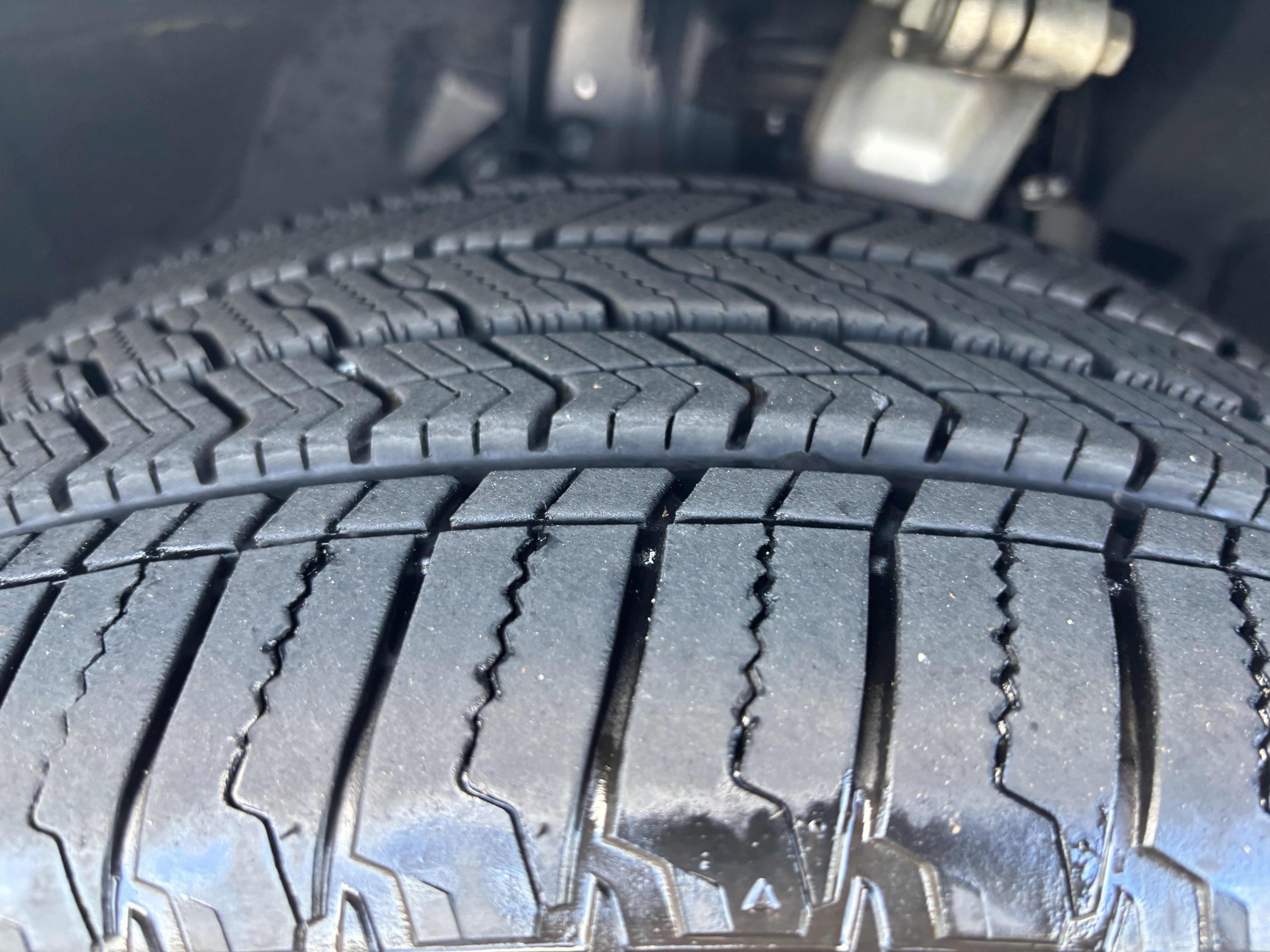 Certified 2026 BMW X6 xDrive40i AWD/4WD image 12