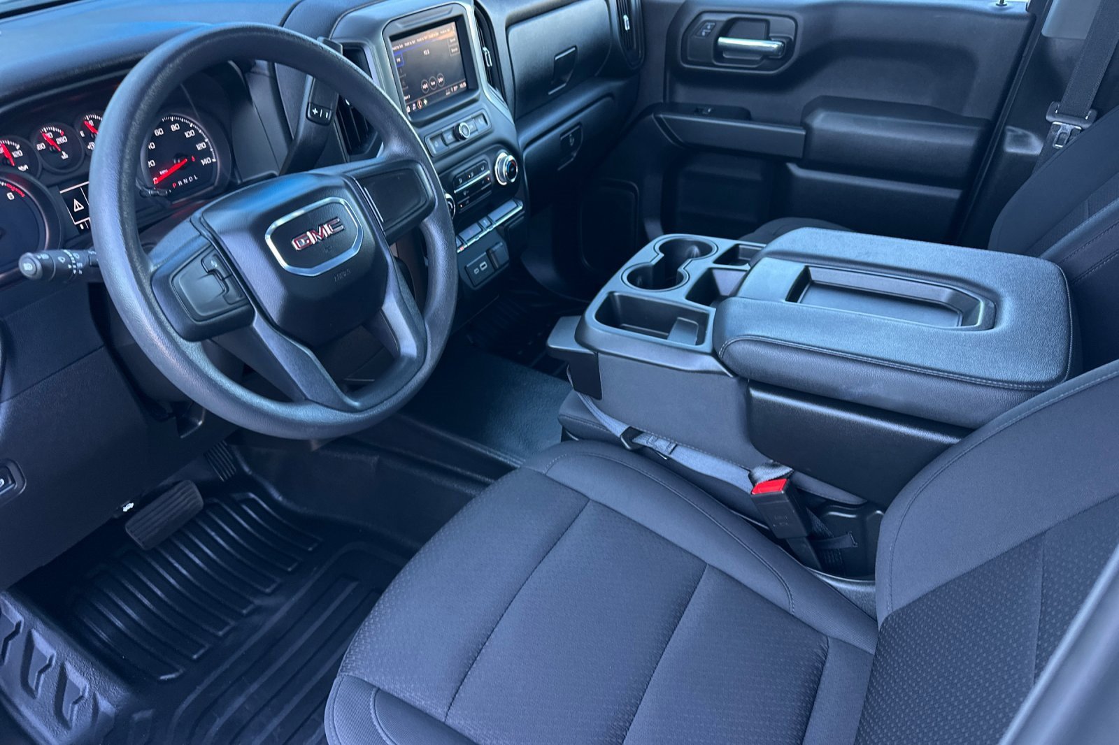 Used 2024 GMC Sierra 1500 Pro image 10