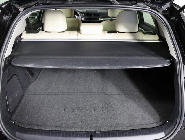 Used 2012 Lexus CT 200h Premium image 9