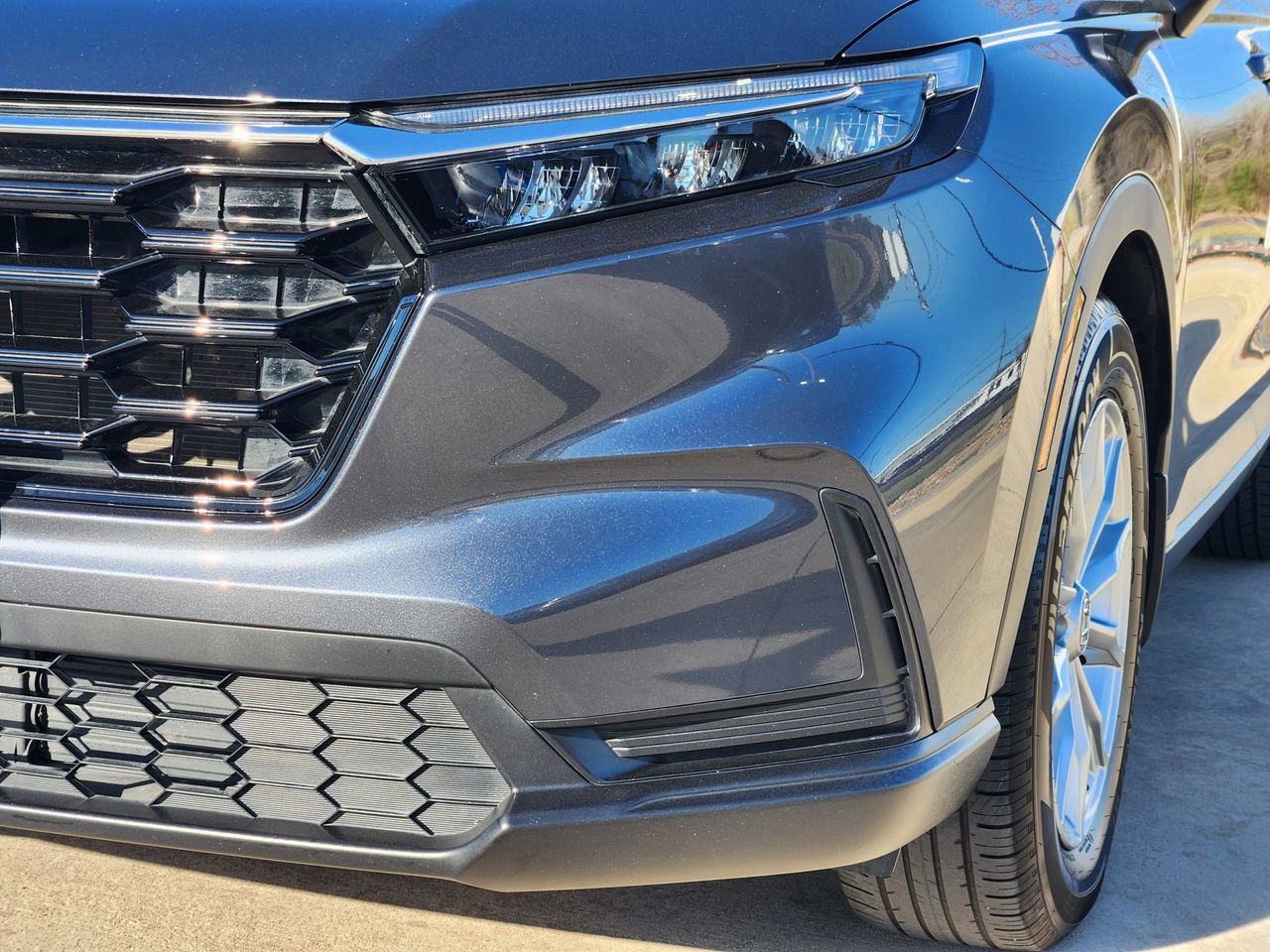 Certified 2024 Honda CR-V EX image 9