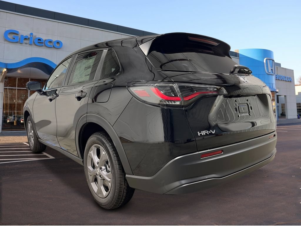 New 2027 Honda HR-V LX image 3