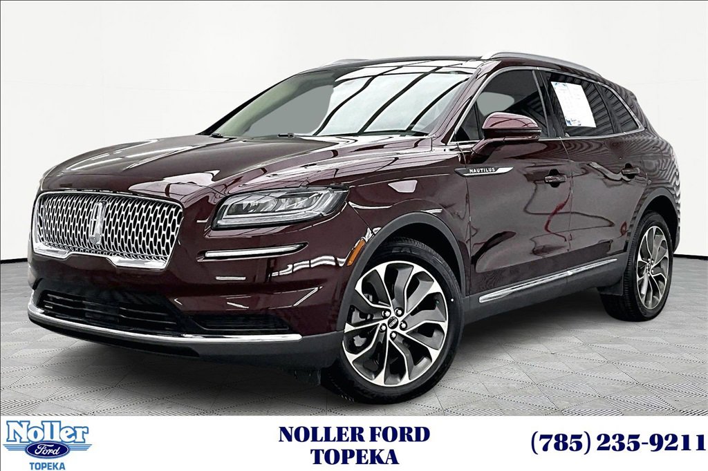 Used 2022 Lincoln Nautilus Reserve image 1