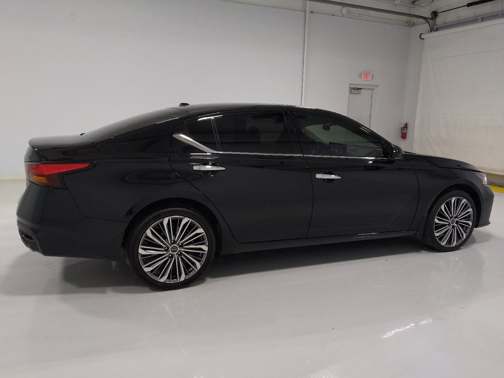 Used 2023 Nissan Altima 2.5 SL image 10