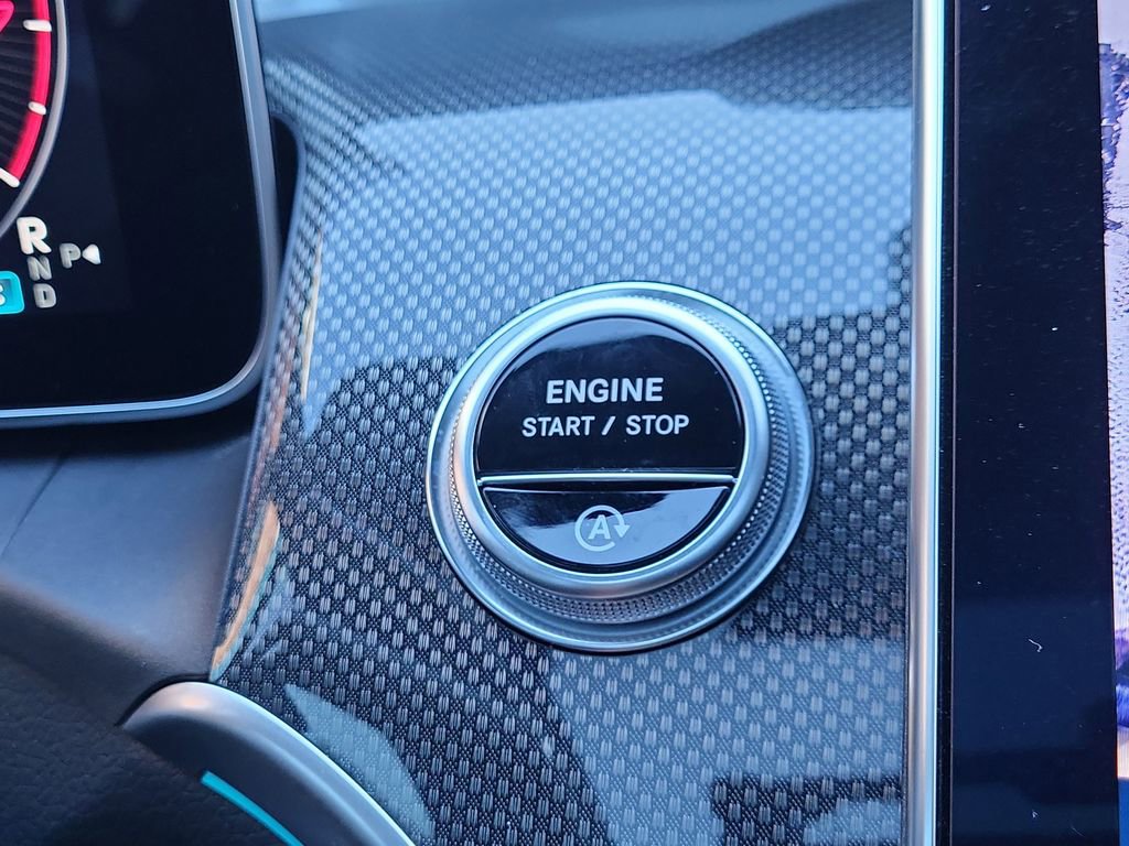 Certified 2023 Mercedes-Benz GLC 300 4MATIC image 20