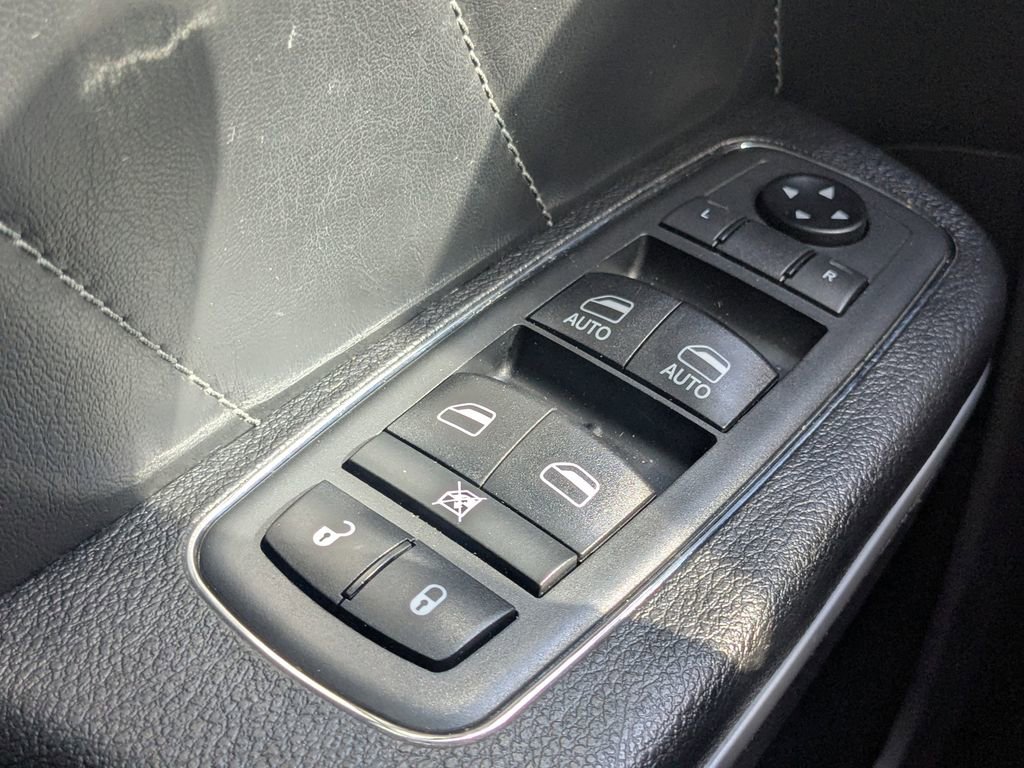 Used 2019 Dodge Charger Scat Pack w/ Dynamics Package image 10