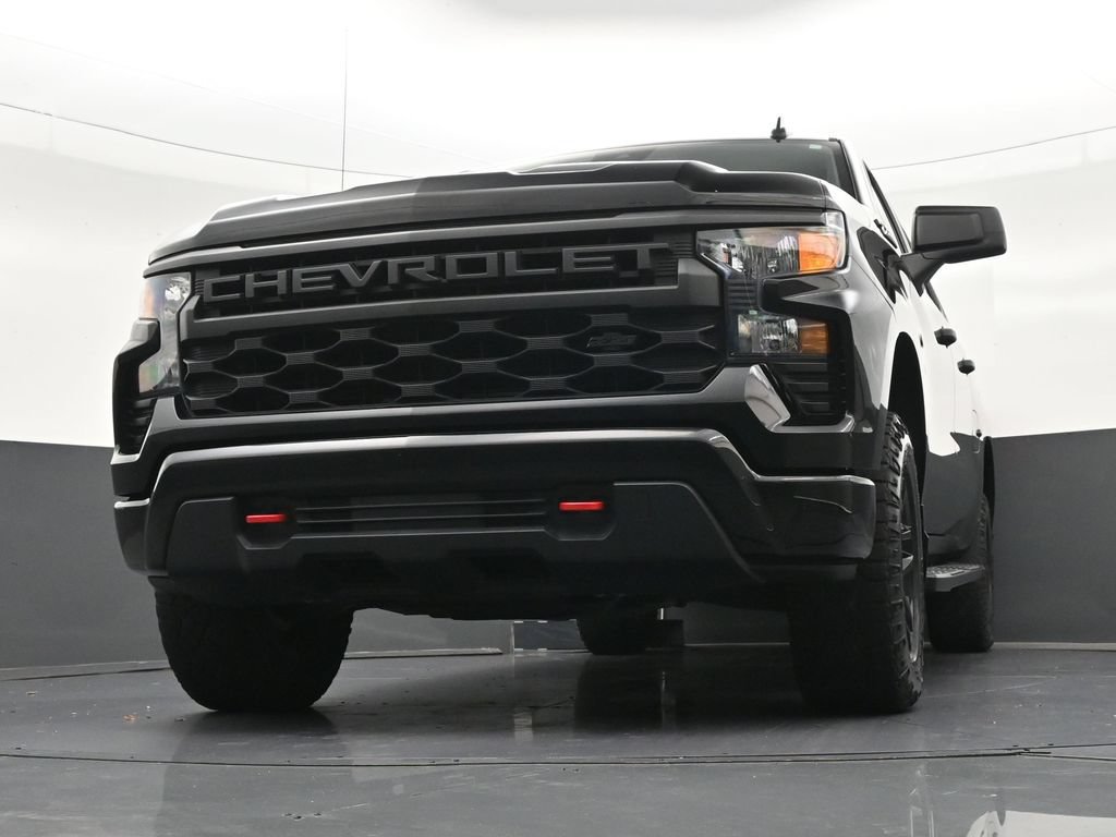 Used 2023 Chevrolet Silverado 1500 Custom Trail Boss w/ LPO, Dark Essentials Package AWD/4WD image 30