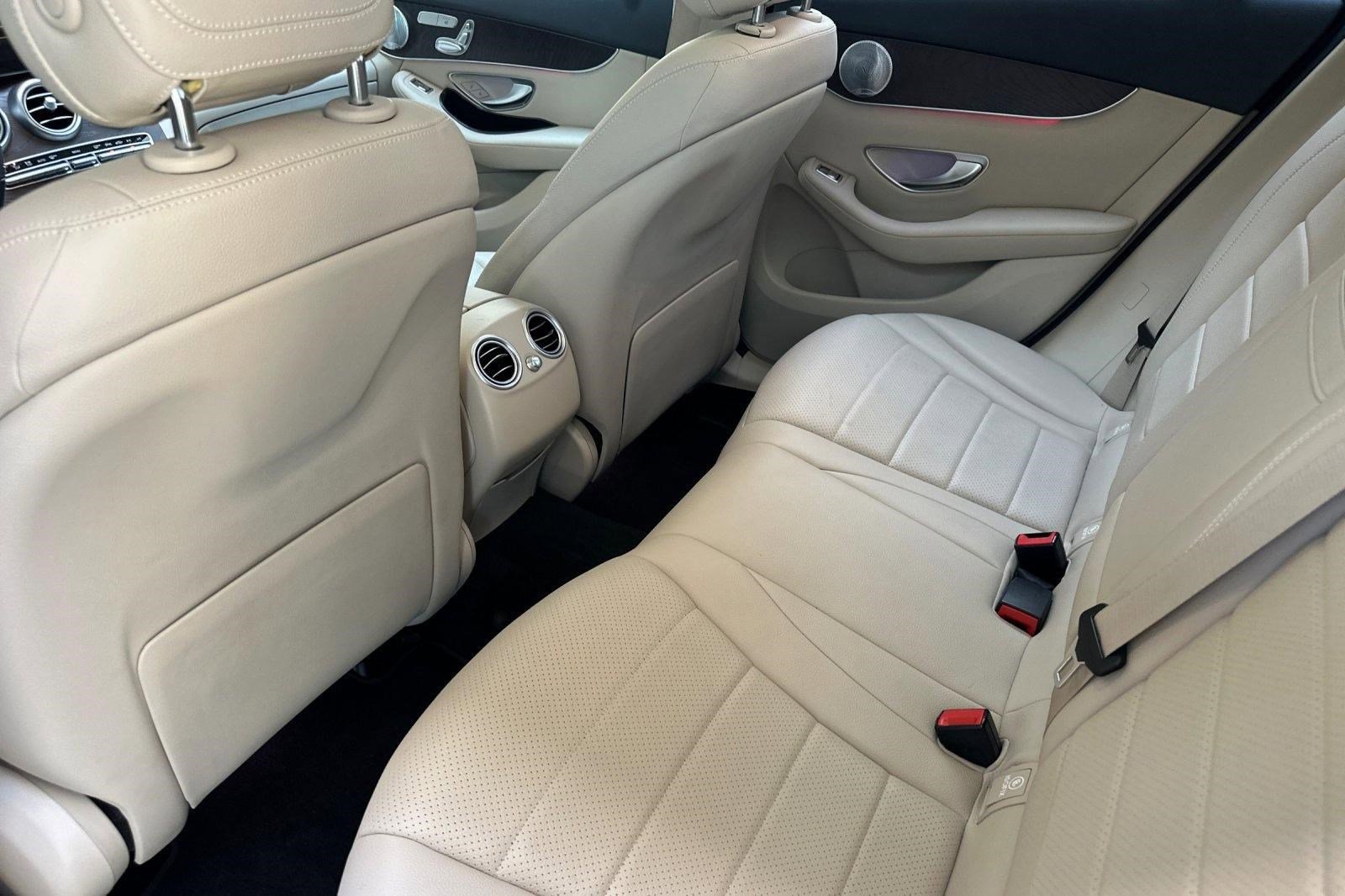 Used 2021 Mercedes-Benz GLC 300 image 14