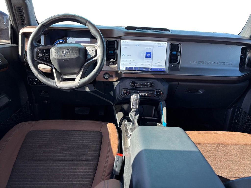 Used 2022 Ford Bronco Outer Banks w/ Sasquatch Package image 17