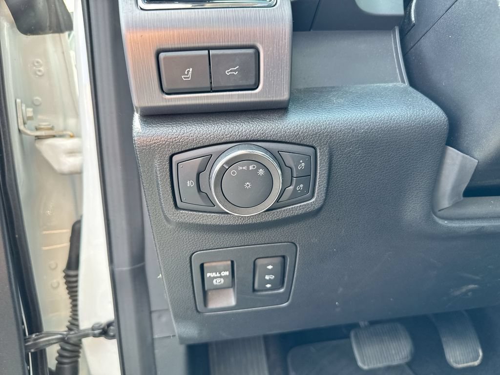 Used 2020 Ford Expedition Platinum AWD/4WD image 19