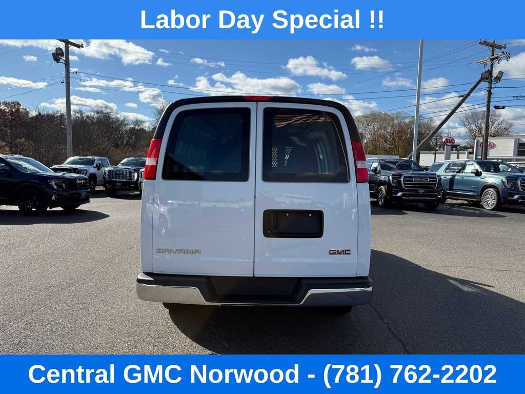 Used 2025 GMC Savana 2500 w/ Driver Convenience Package RWD image 6