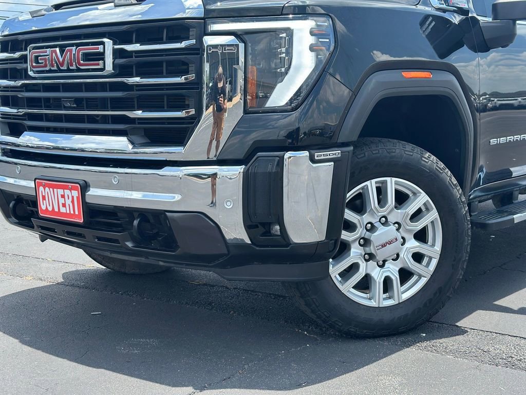 Used 2024 GMC Sierra 2500 SLT w/ Texas SLT Premium Package AWD/4WD image 3