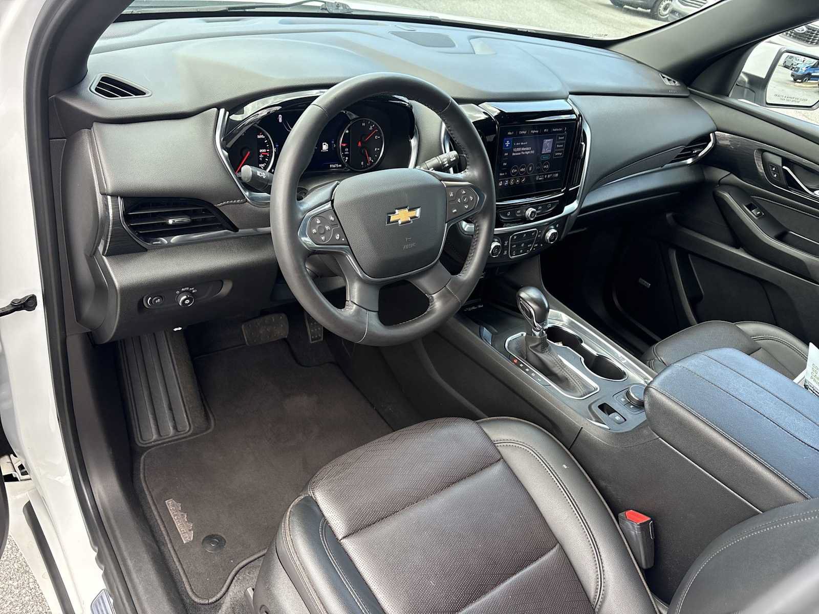 Used 2022 Chevrolet Traverse High Country FWD image 10