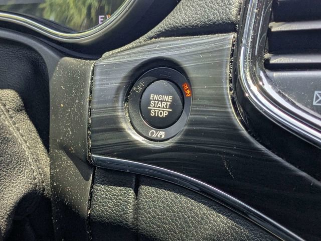 Used 2022 Jeep Grand Cherokee Limited RWD image 31