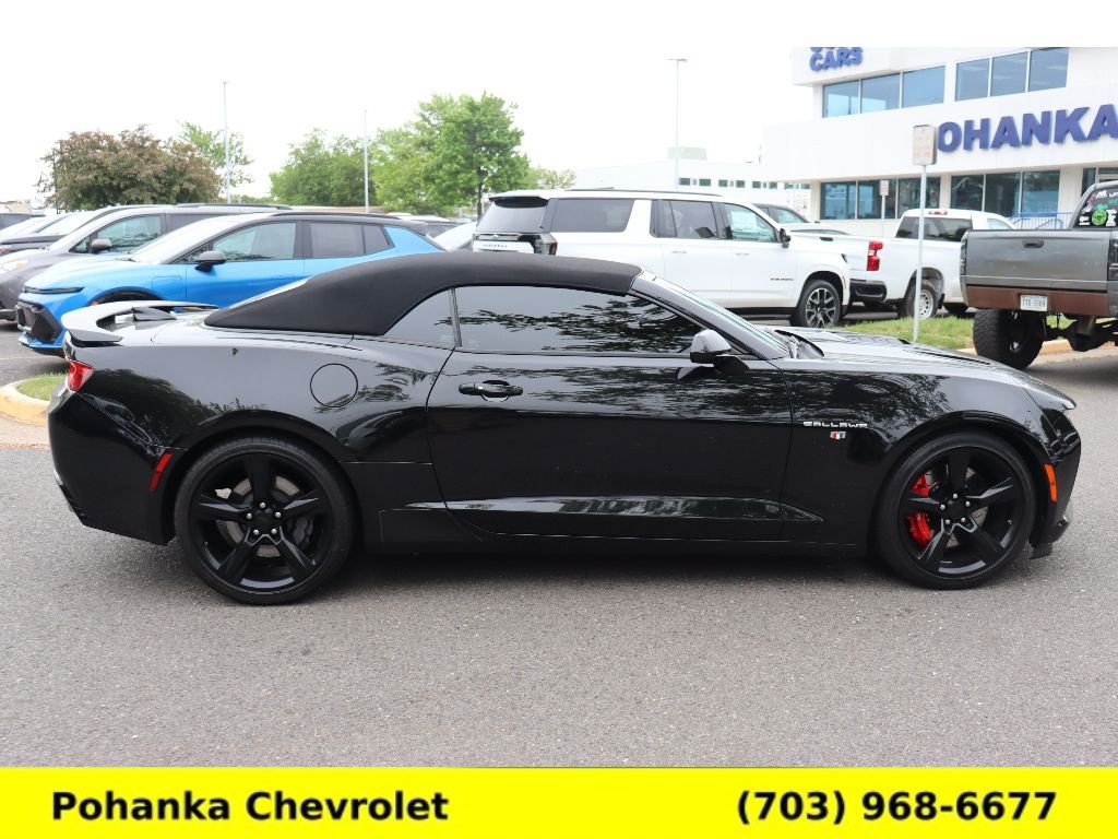 Used 2016 Chevrolet Camaro SS RWD image 8