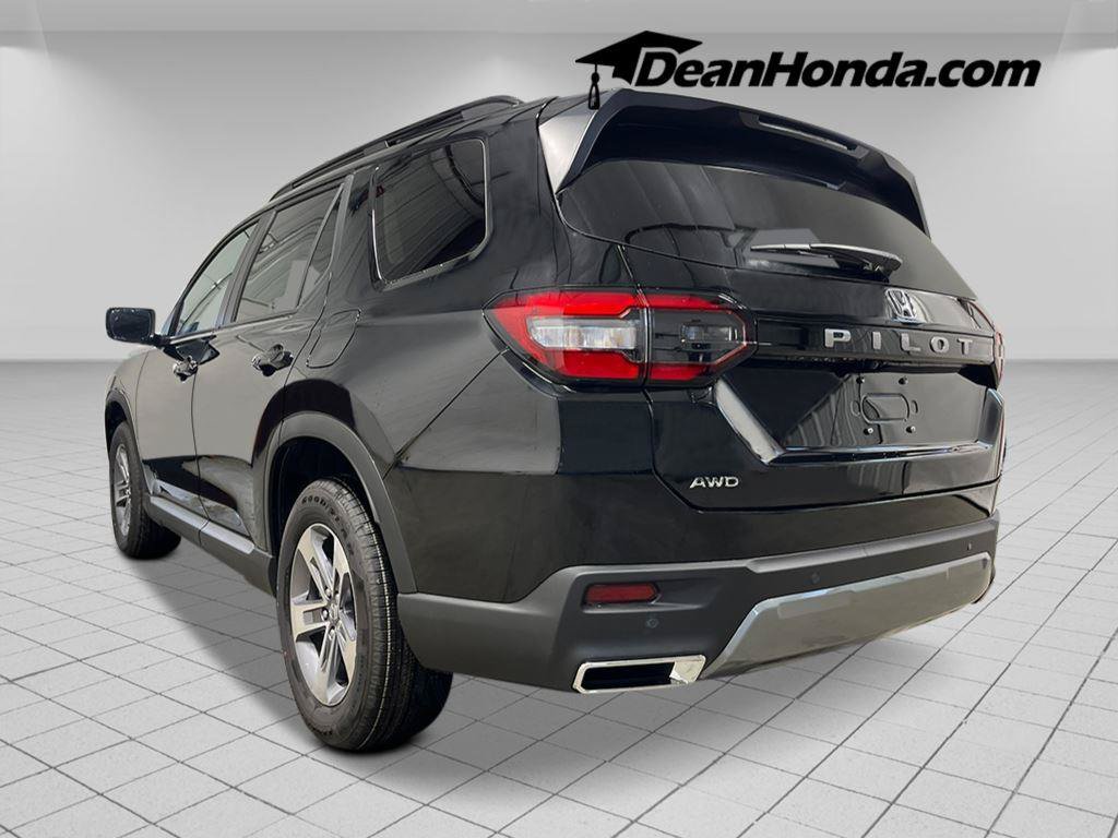 New 2026 Honda Pilot EX-L image 3