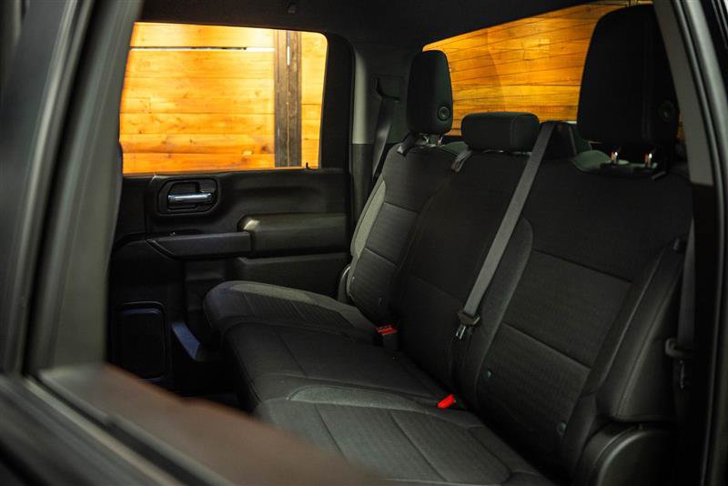 Used 2023 Chevrolet Silverado 2500 Custom w/ Custom Value Package AWD/4WD image 10