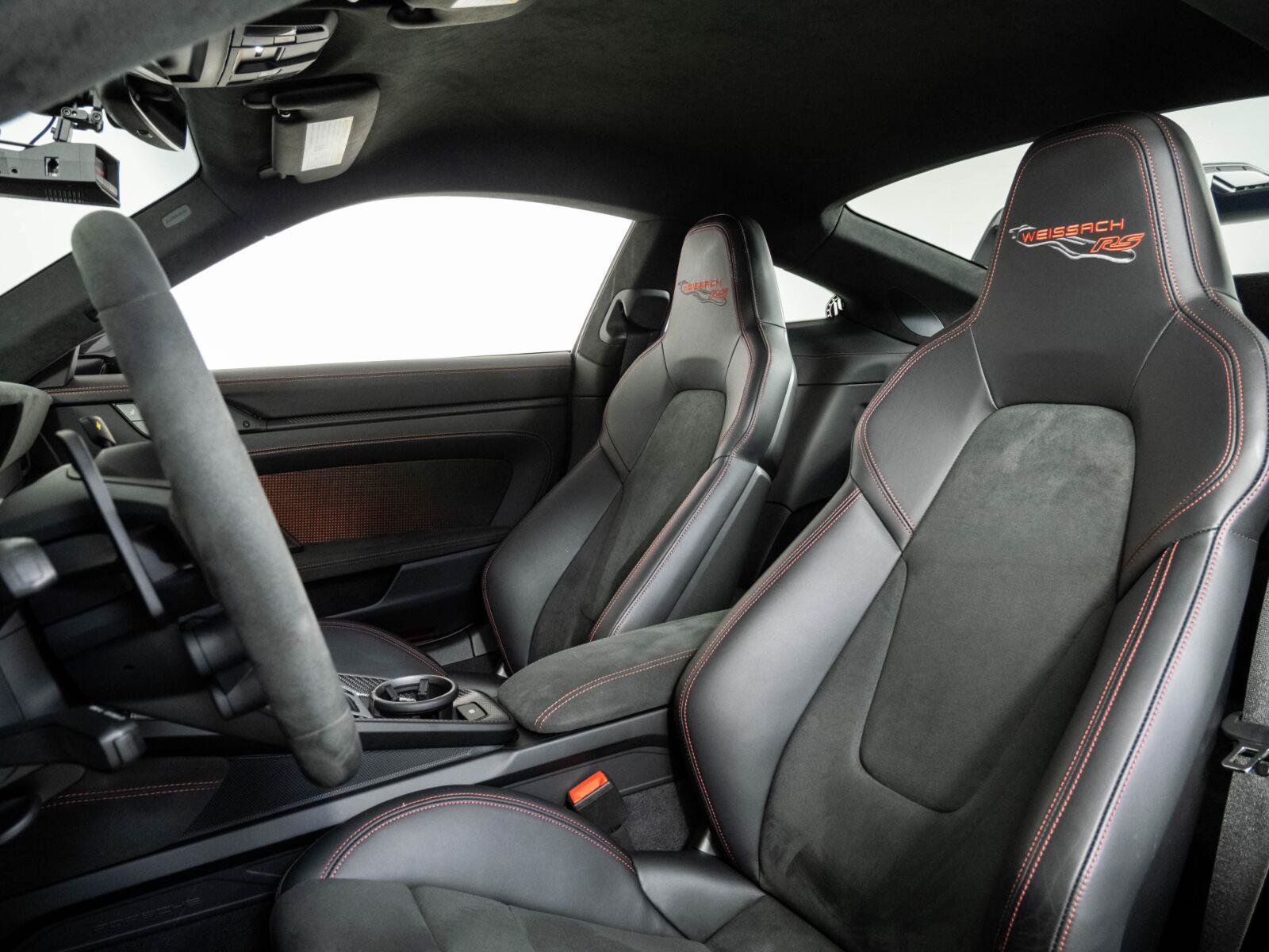 Certified 2025 Porsche 911 GT3 RS RWD image 5