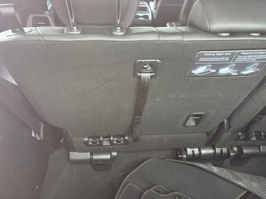 Used 2025 Honda Odyssey Sport-L image 25