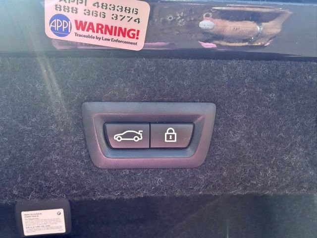 Used 2018 BMW 540i xDrive image 8