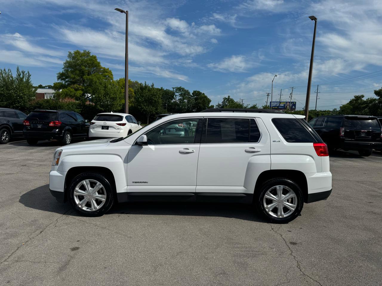 Used 2017 GMC Terrain SLE w/ Convenience Package AWD/4WD image 6