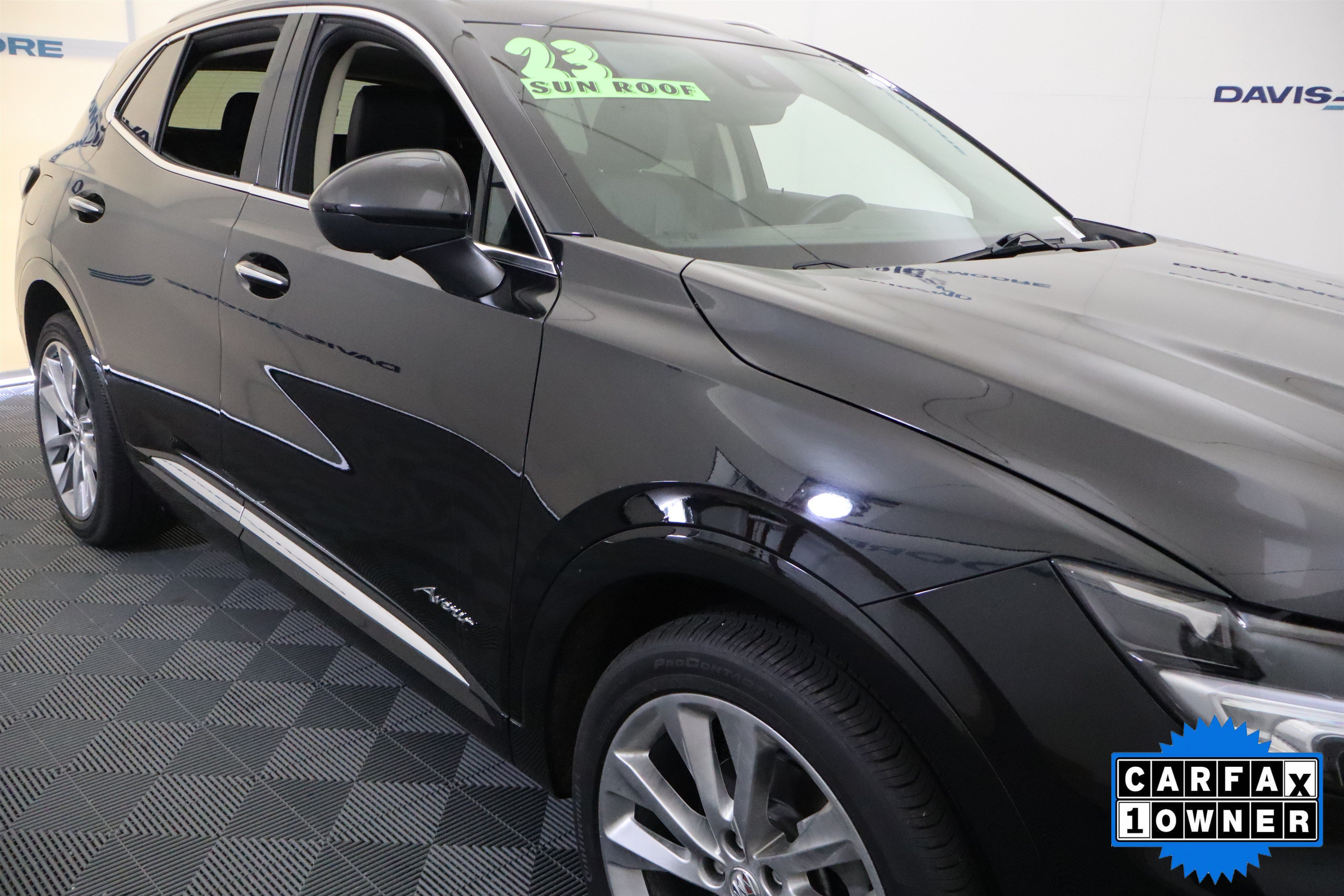 Used 2023 Buick Envision Avenir AWD/4WD image 4
