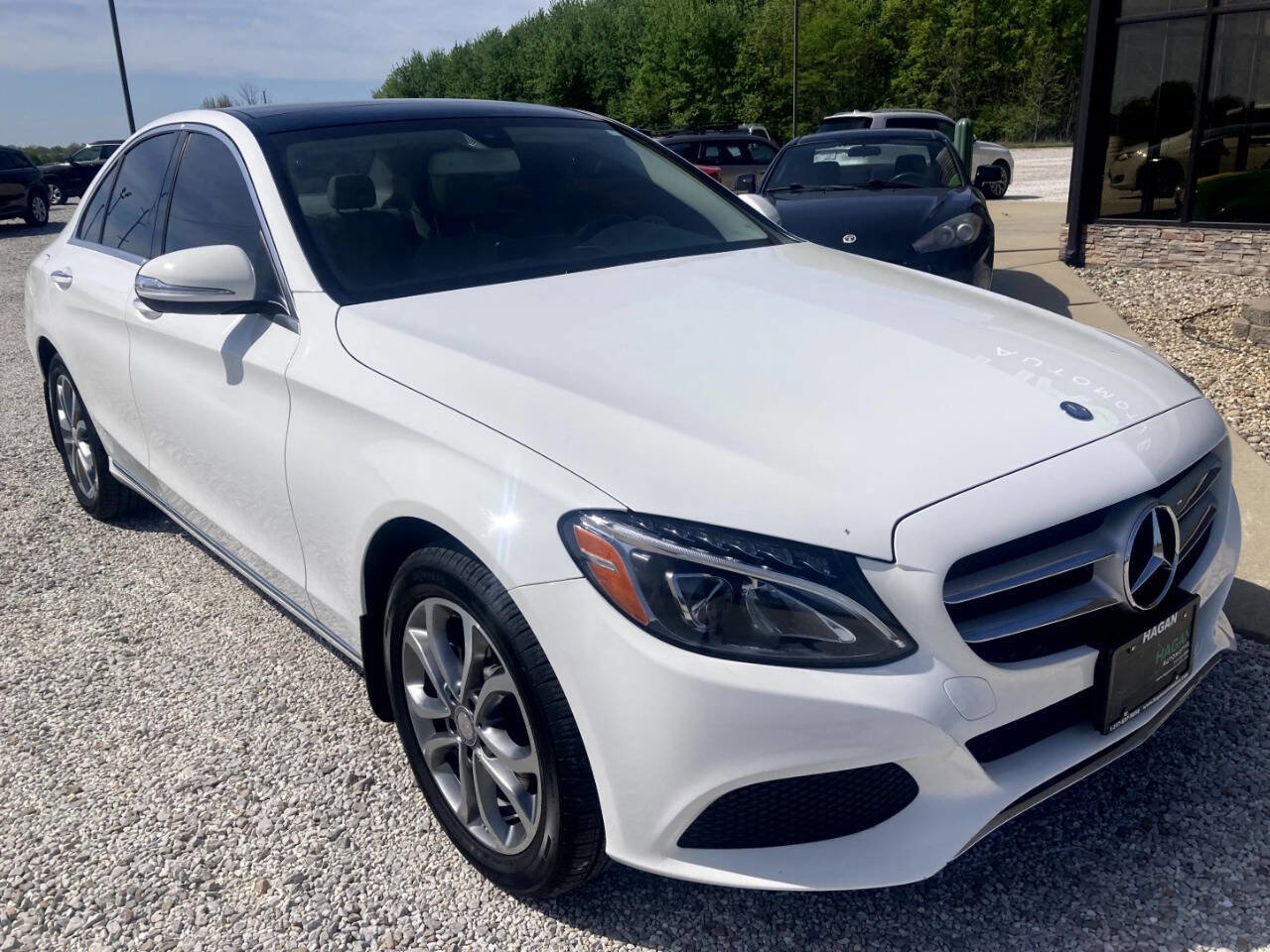 Used 2015 Mercedes-Benz C 300 4MATIC Sedan image 5