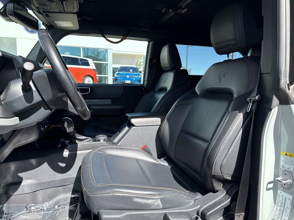 Used 2022 Ford Bronco Badlands image 9