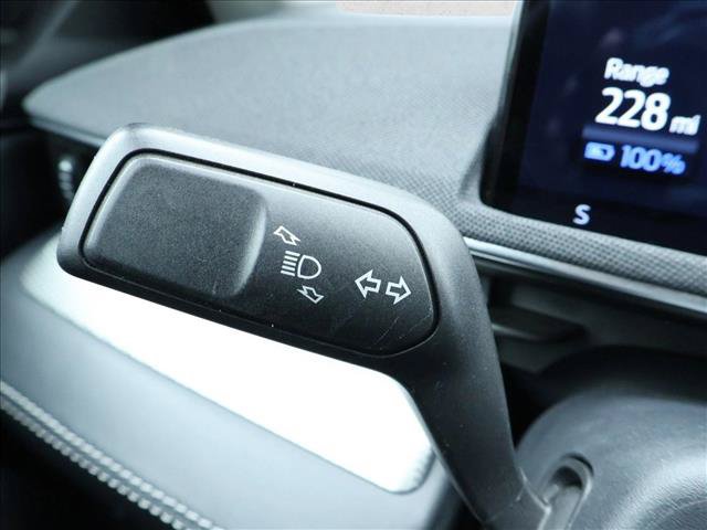 Used 2021 Ford Mustang Mach-E Select RWD image 12