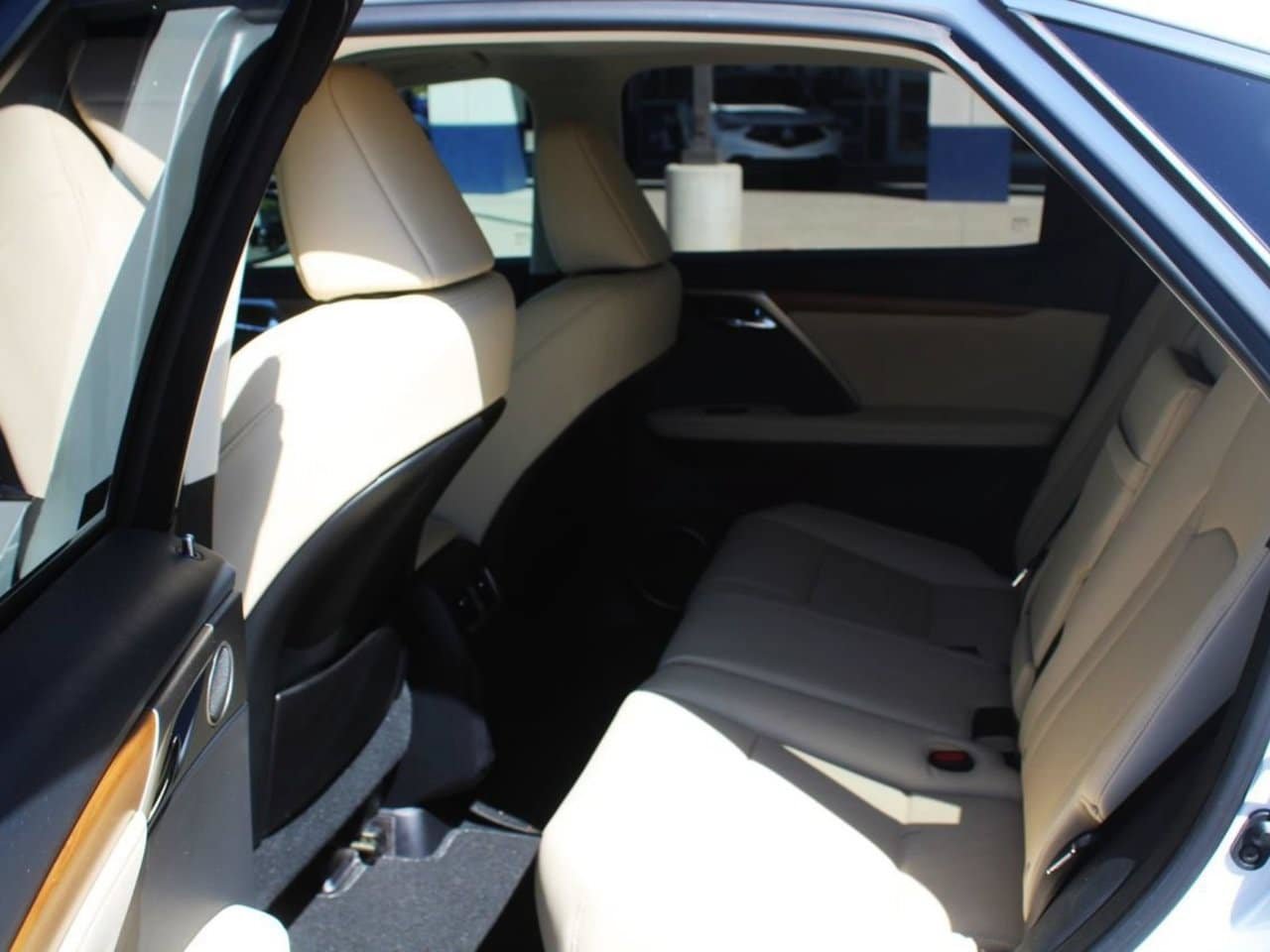 Used 2021 Lexus RX 450h AWD w/ Premium Package image 14