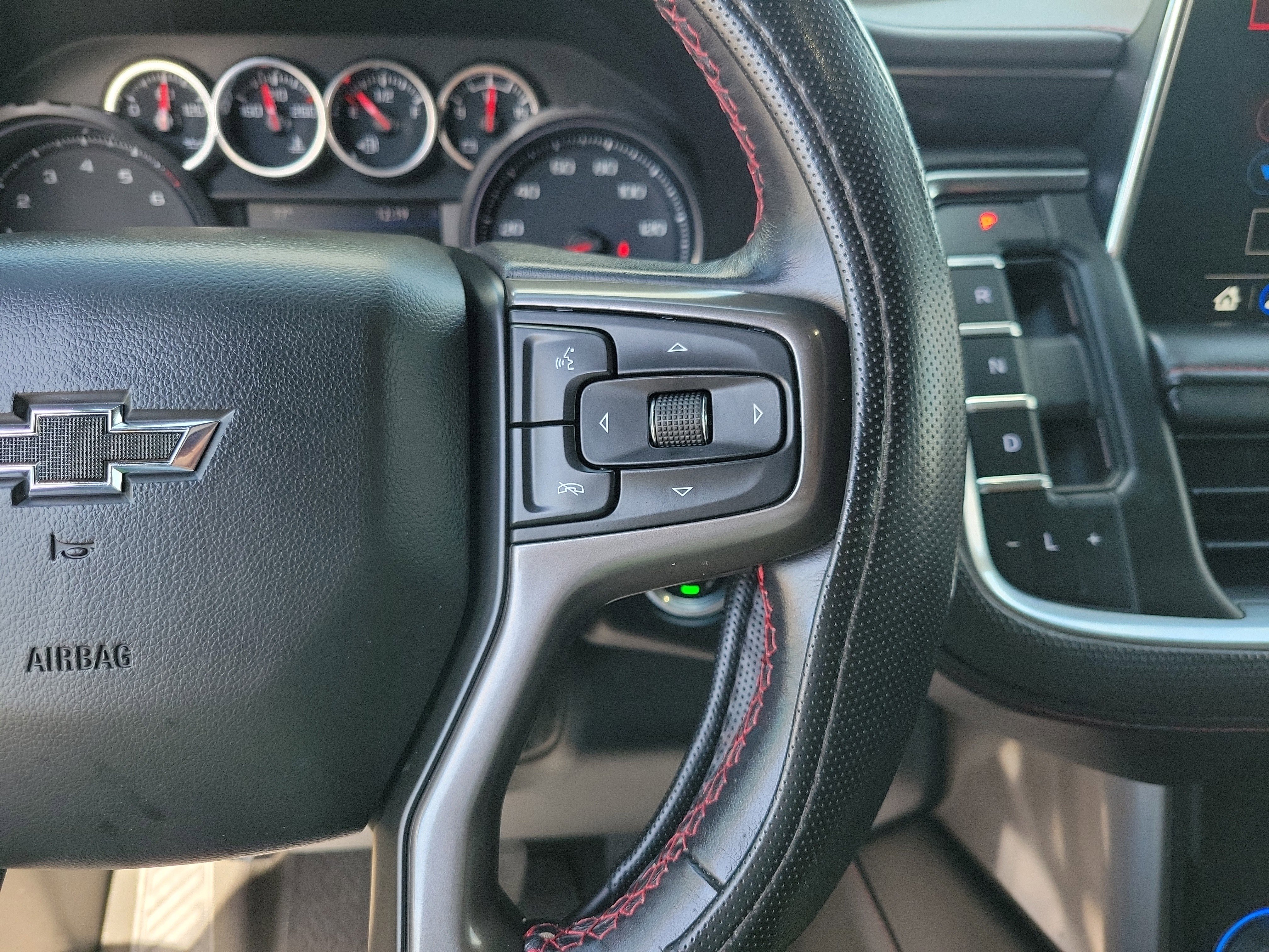 Used 2021 Chevrolet Suburban RST w/ Rear Media and Nav Package image 30