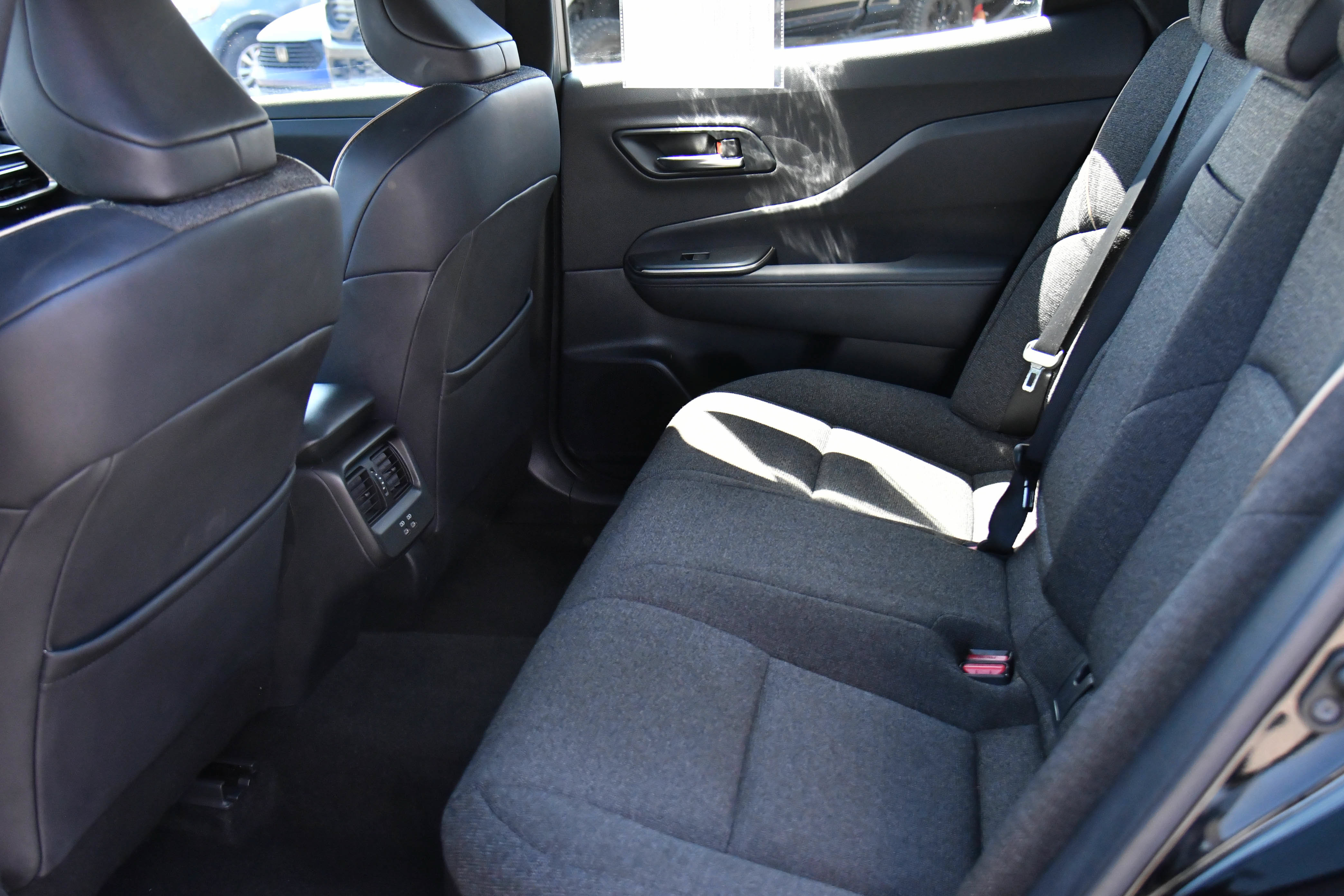 Used 2023 Toyota Crown w/ Carpet Mat Package (TMS) AWD/4WD image 38